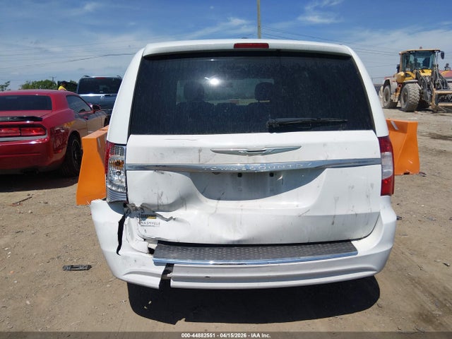 44882551 :رقم المزاد ، 2C4RC1BG6GR230589 vin ، 2016 Chrysler Town & Country Touring مزاد بيع