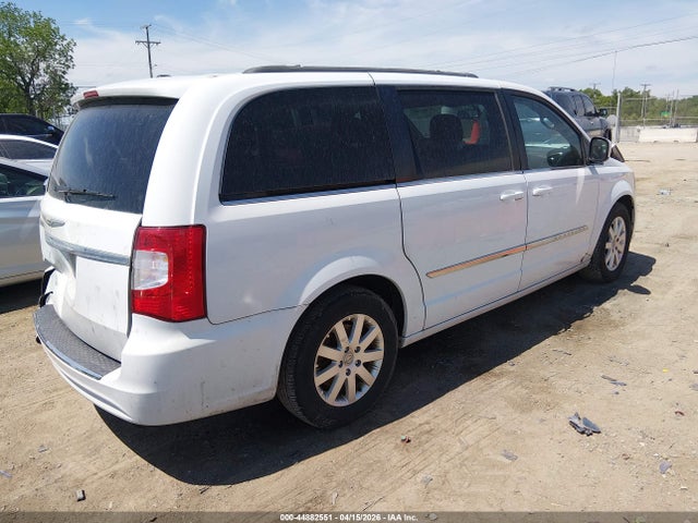 44882551 :رقم المزاد ، 2C4RC1BG6GR230589 vin ، 2016 Chrysler Town & Country Touring مزاد بيع