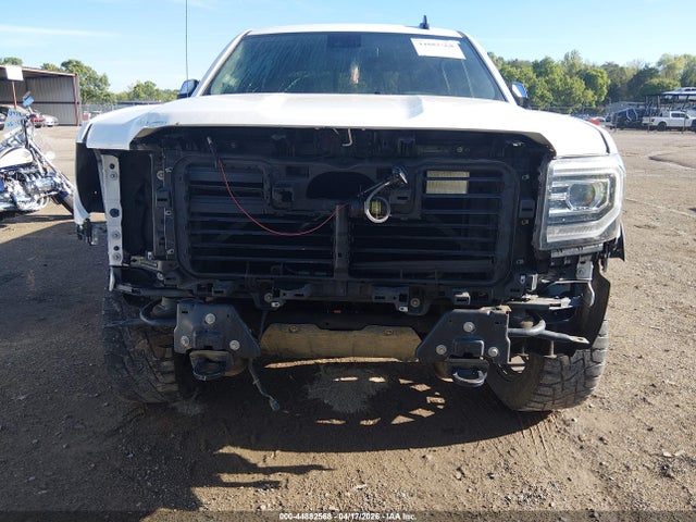 44882568 :رقم المزاد ، 3GTU2NEC0JG177933 vin ، 2018 Gmc Sierra 1500 Slt مزاد بيع