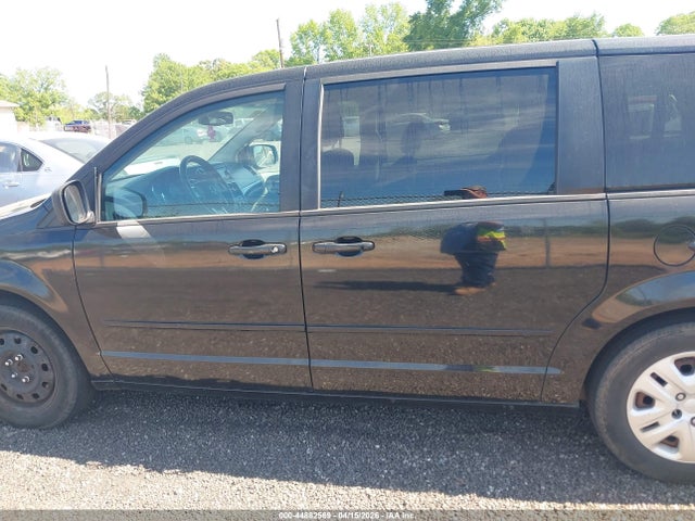 44882569 :رقم المزاد ، 2C4RDGBGXHR561581 vin ، 2017 Dodge Grand Caravan Se مزاد بيع