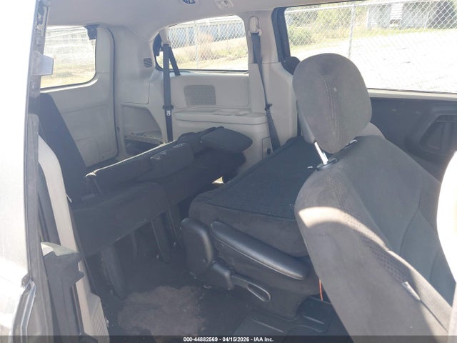 44882569 :رقم المزاد ، 2C4RDGBGXHR561581 vin ، 2017 Dodge Grand Caravan Se مزاد بيع