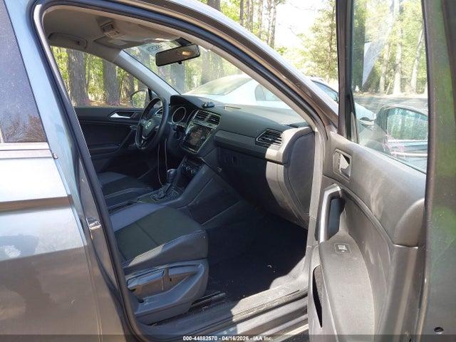 Aukcja sprzedaży 2021 Volkswagen Tiguan 2.0t Se/2.0t Se R-line Black/2.0t Sel, vin: 3VV3B7AX6MM064155, numer aukcji: 44882570