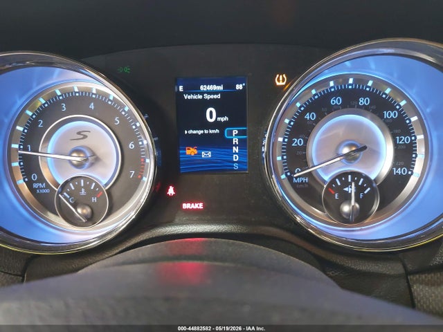 2014 Chrysler 300 300s მანქანა იყიდება აუქციონზე, vin: 2C3CCABG8EH231062, აუქციონის ნომერი: 44882582