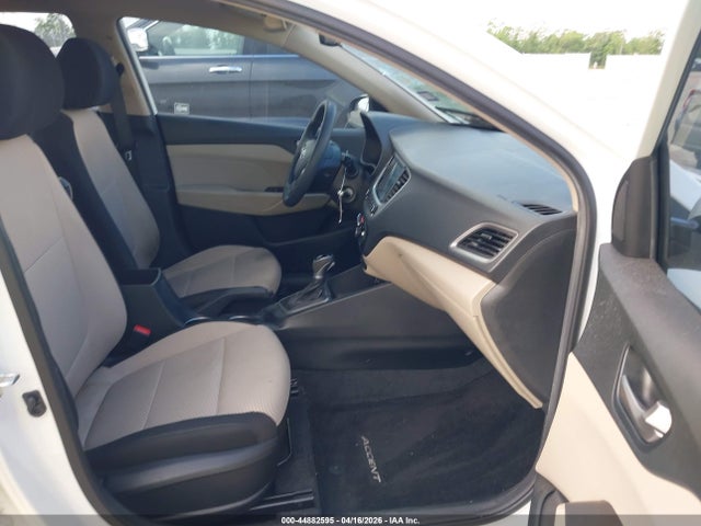 3KPC24A39KE069318 Hyundai Accent Sel
