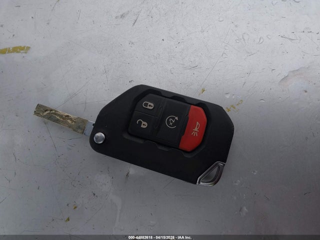 2018 Jeep Wrangler Unlimited Sahara 4x4 მანქანა იყიდება აუქციონზე, vin: 1C4HJXEN9JW188898, აუქციონის ნომერი: 44882618