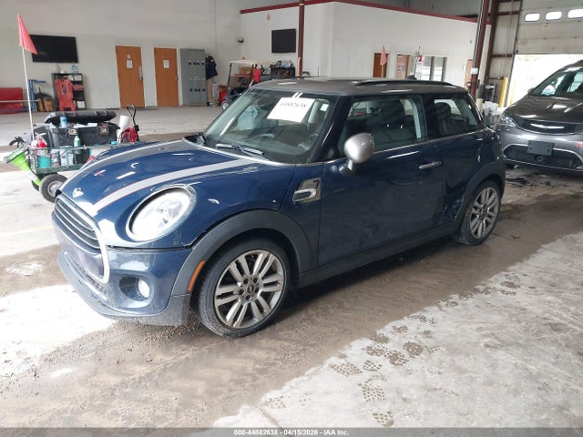 Продажа на аукционе авто 2017 Mini Hardtop Cooper, vin: WMWXP5C32H2F61166, номер лота: 44882638
