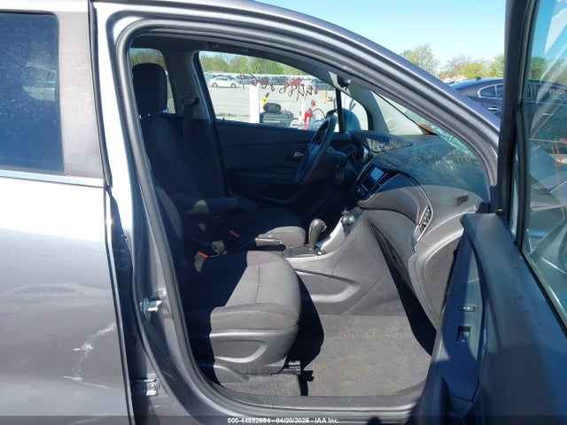 Продаж на аукціоні авто 2020 Chevrolet Trax Fwd Lt, vin: 3GNCJLSB4LL181211, номер лоту: 44882654