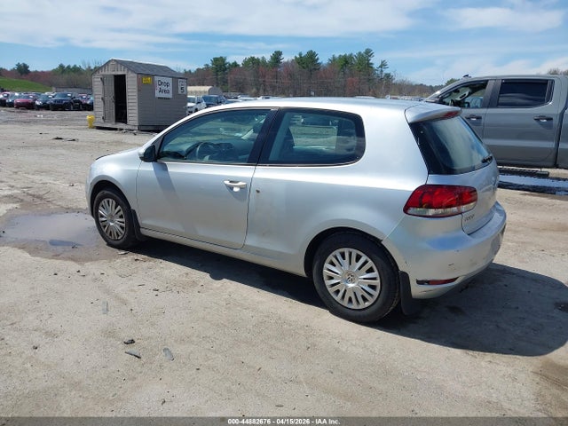 44882676 :رقم المزاد ، WVWAB7AJ8BW143325 vin ، 2011 Volkswagen Golf 2.5l 2-door مزاد بيع