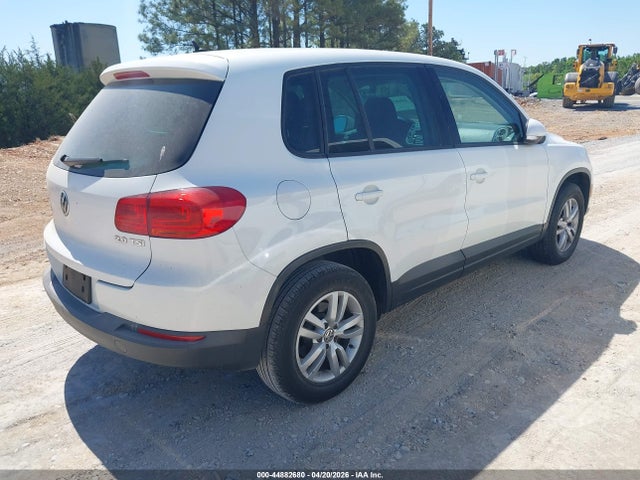 44882680 :رقم المزاد ، WVGAV7AX0CW569289 vin ، 2012 Volkswagen Tiguan S مزاد بيع