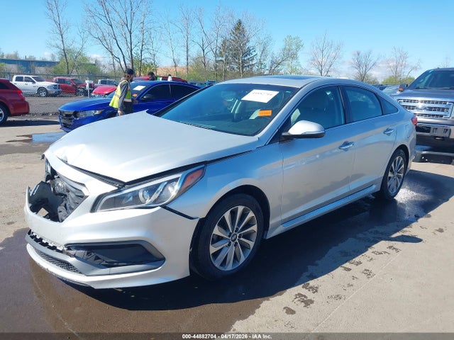 Aukcja sprzedaży 2017 Hyundai Sonata Sport, vin: 5NPE34AF1HH585743, numer aukcji: 44882704