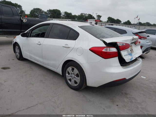 Продажа на аукционе авто 2015 Kia Forte Lx, vin: KNAFX4A62F5322258, номер лота: 44882729