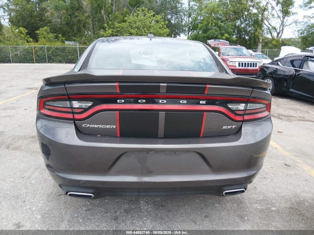 44882740 :رقم المزاد ، 2C3CDXHG9HH523024 vin ، 2017 Dodge Charger Sxt Rwd مزاد بيع