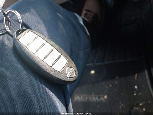 44882756 :رقم المزاد ، 1N4BL4EV3KC220669 vin ، 2019 Nissan Altima 2.5 Sl مزاد بيع