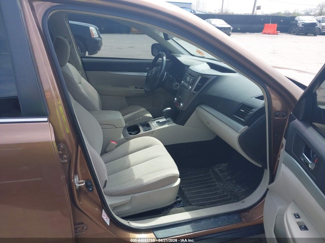 Продаж на аукціоні авто 2013 Subaru Outback 2.5i Premium, vin: 4S4BRCCC5D3267026, номер лоту: 44882759