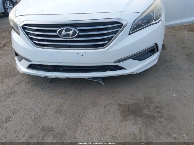 44882771 :رقم المزاد ، 5NPE24AF5FH199035 vin ، 2015 Hyundai Sonata Se مزاد بيع