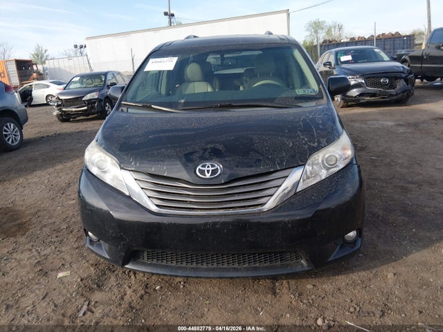 5TDYK3DCXES480538 Toyota Sienna Xle V6 8 Passenger