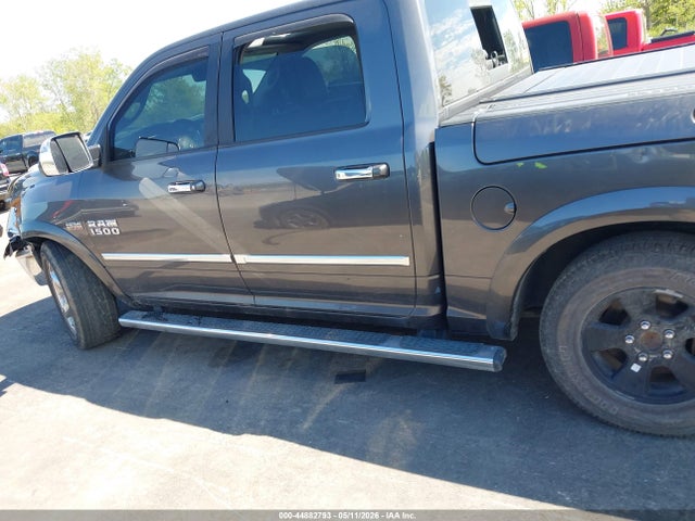 2018 Ram 1500 Laramie  4x4 5'7 Box მანქანა იყიდება აუქციონზე, vin: 1C6RR7NT5JS161742, აუქციონის ნომერი: 44882793