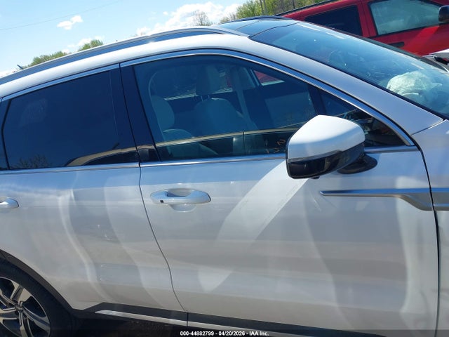 Продажа на аукционе авто 2023 Kia Sorento Hybrid Sx Prestige, vin: KNDRKDLG6P5193589, номер лота: 44882799