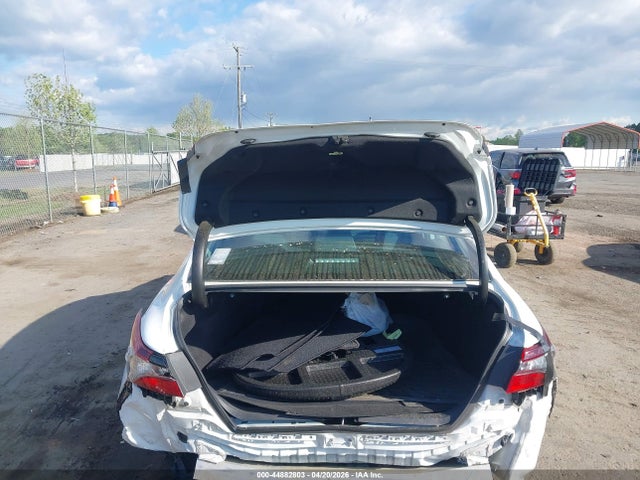 2021 Toyota Camry Le მანქანა იყიდება აუქციონზე, vin: 4T1C11AK7MU484548, აუქციონის ნომერი: 44882803