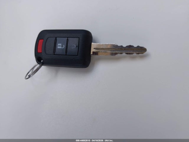 44882810 :رقم المزاد ، JA4AD2A39LZ048183 vin ، 2020 Mitsubishi Outlander Es 2.4 مزاد بيع
