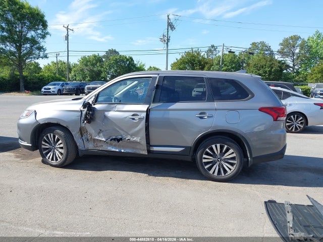 44882810 :رقم المزاد ، JA4AD2A39LZ048183 vin ، 2020 Mitsubishi Outlander Es 2.4 مزاد بيع