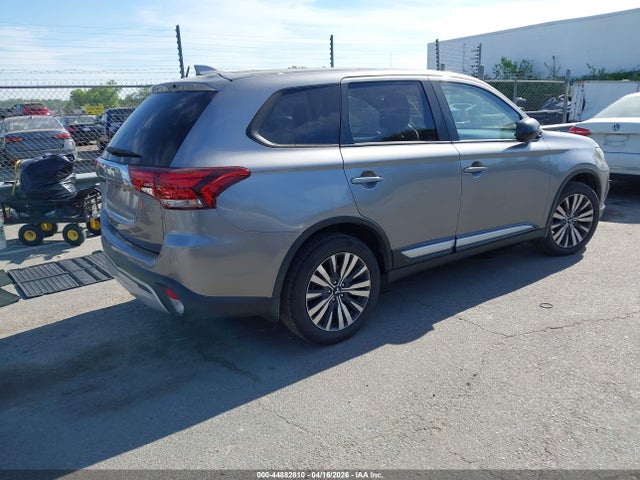 44882810 :رقم المزاد ، JA4AD2A39LZ048183 vin ، 2020 Mitsubishi Outlander Es 2.4 مزاد بيع