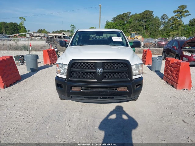 44882818 :رقم المزاد ، 3C6LR4AT7FG606586 vin ، 2015 Ram 2500 Tradesman مزاد بيع