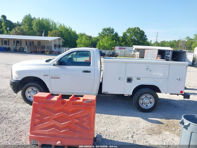 44882818 :رقم المزاد ، 3C6LR4AT7FG606586 vin ، 2015 Ram 2500 Tradesman مزاد بيع