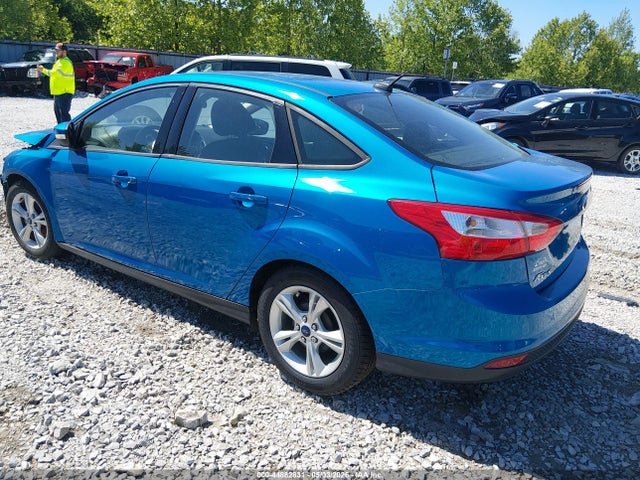 Ford FOCUS SE 2014 1FADP3F25EL447779 Image 3
