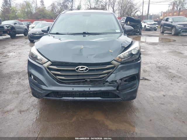 44882835 :رقم المزاد ، KM8J3CA46JU630061 vin ، 2018 Hyundai Tucson Sel مزاد بيع