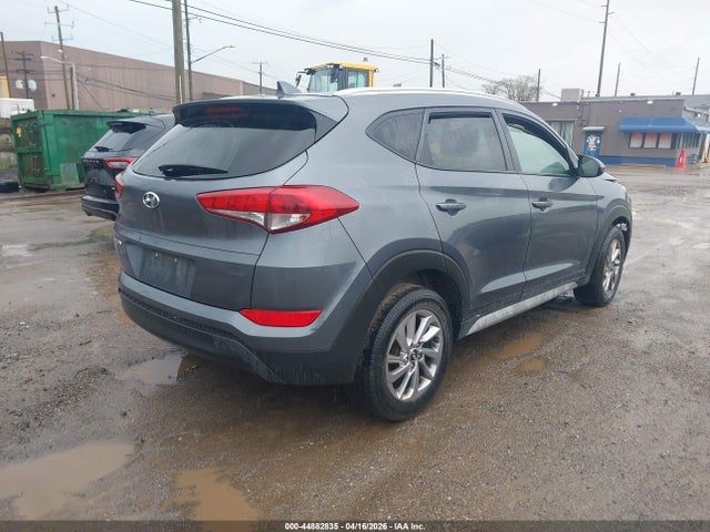 44882835 :رقم المزاد ، KM8J3CA46JU630061 vin ، 2018 Hyundai Tucson Sel مزاد بيع
