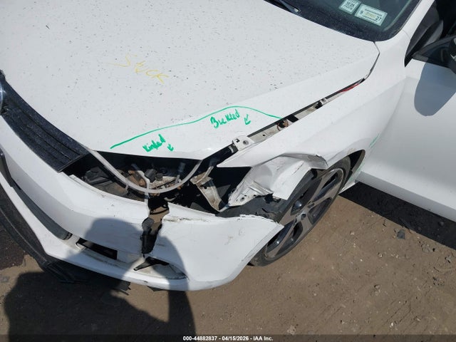 2011 Volkswagen Jetta 2.5l Se მანქანა იყიდება აუქციონზე, vin: 3VWDZ7AJ8BM047779, აუქციონის ნომერი: 44882837