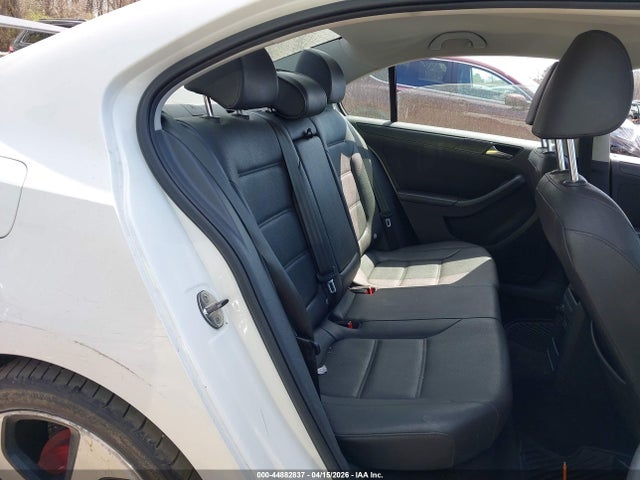 2011 Volkswagen Jetta 2.5l Se მანქანა იყიდება აუქციონზე, vin: 3VWDZ7AJ8BM047779, აუქციონის ნომერი: 44882837