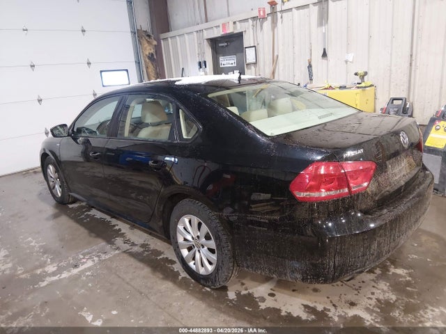 44882893 :رقم المزاد ، 1VWAT7A38FC006307 vin ، 2015 Volkswagen Passat 1.8t Wolfsburg Edition مزاد بيع