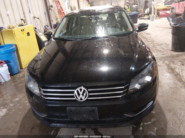 44882893 :رقم المزاد ، 1VWAT7A38FC006307 vin ، 2015 Volkswagen Passat 1.8t Wolfsburg Edition مزاد بيع