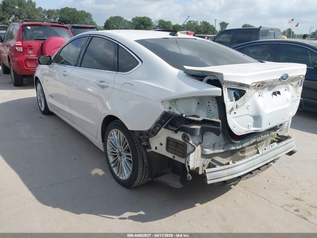 2014 Ford Fusion Hybrid Se მანქანა იყიდება აუქციონზე, vin: 3FA6P0LU2ER184231, აუქციონის ნომერი: 44882927