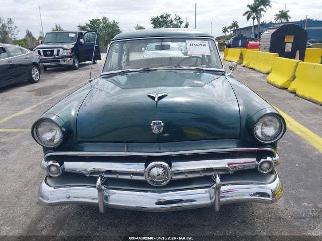 44882940 :رقم المزاد ، U4EG150505 vin ، 1954 Ford Custom مزاد بيع