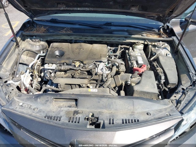 Продажа на аукционе авто 2018 Toyota Camry Le, vin: 4T1B11HK4JU552382, номер лота: 44882943