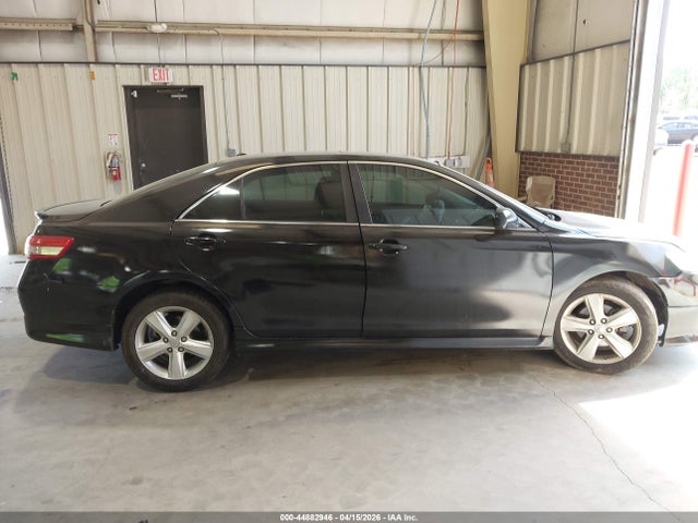 2011 Toyota Camry Se მანქანა იყიდება აუქციონზე, vin: 4T1BF3EK8BU751101, აუქციონის ნომერი: 44882946