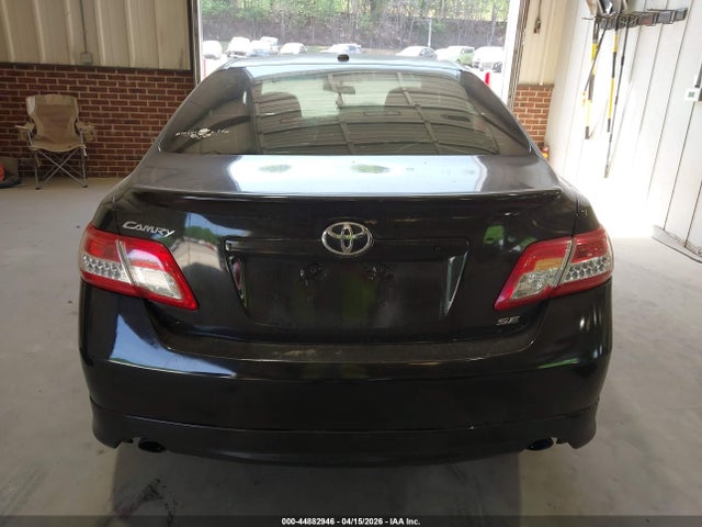 2011 Toyota Camry Se მანქანა იყიდება აუქციონზე, vin: 4T1BF3EK8BU751101, აუქციონის ნომერი: 44882946