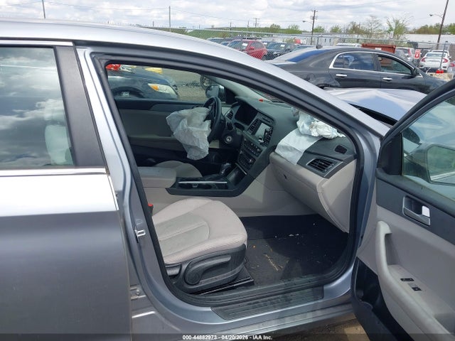 Aukcja sprzedaży 2017 Hyundai Sonata Se, vin: 5NPE24AF9HH551956, numer aukcji: 44882973