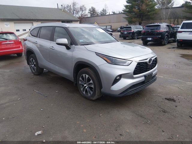 2024 Toyota Highlander Xle მანქანა იყიდება აუქციონზე, vin: 5TDKDRBH3RS532471, აუქციონის ნომერი: 44882982