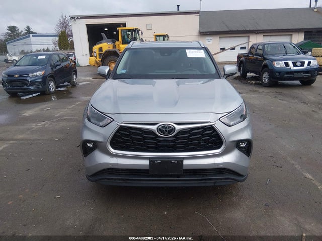 Auction sale of the 2024 Toyota Highlander Xle, vin: 5TDKDRBH3RS532471, lot number: 44882982