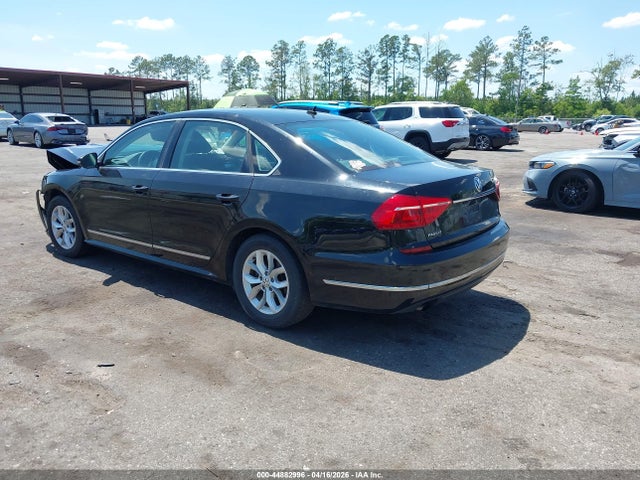 Продаж на аукціоні авто 2016 Volkswagen Passat 1.8t S, vin: 1VWAT7A35GC011496, номер лоту: 44882996