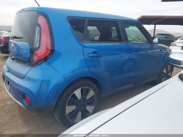 KNDJP3A58H7480870 KIA SOUL +