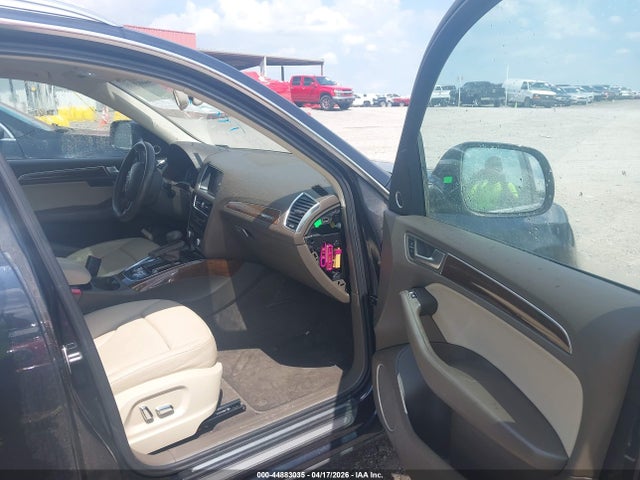 WA1LFAFP9FA014238 Audi Q5 2.0t Premium
