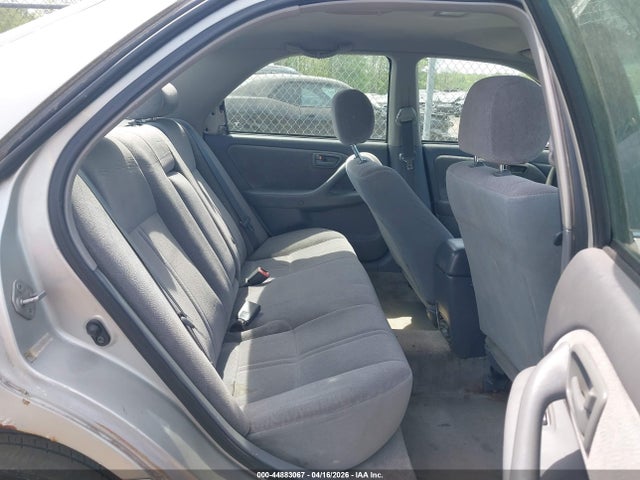 2000 Toyota Camry Ce მანქანა იყიდება აუქციონზე, vin: 4T1BG22K9YU012405, აუქციონის ნომერი: 44883067