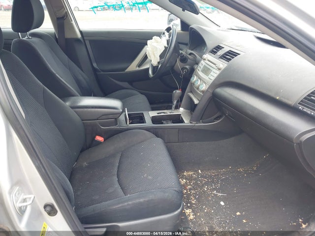 2009 TOYOTA CAMRY 4T1BE46K19U805307 Photo 4