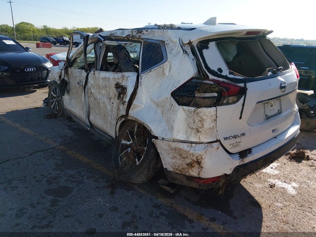 5N1AT2MVXJC722083 Nissan Rogue S/sl/sv