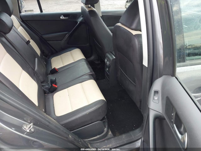 Aukcja sprzedaży 2016 Volkswagen Tiguan S, vin: WVGBV7AX6GW601575, numer aukcji: 44883089